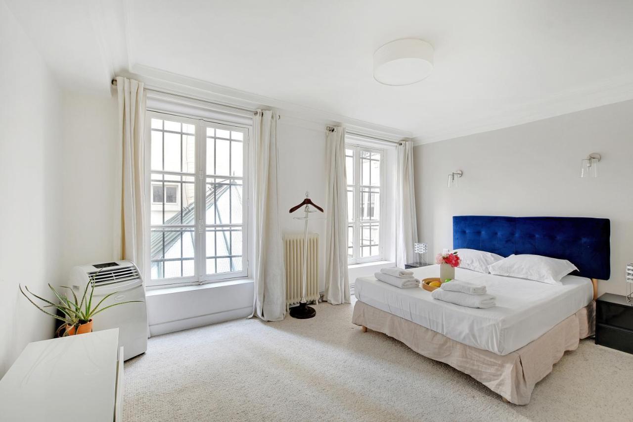 Cmg - étienne Marcel * Paris